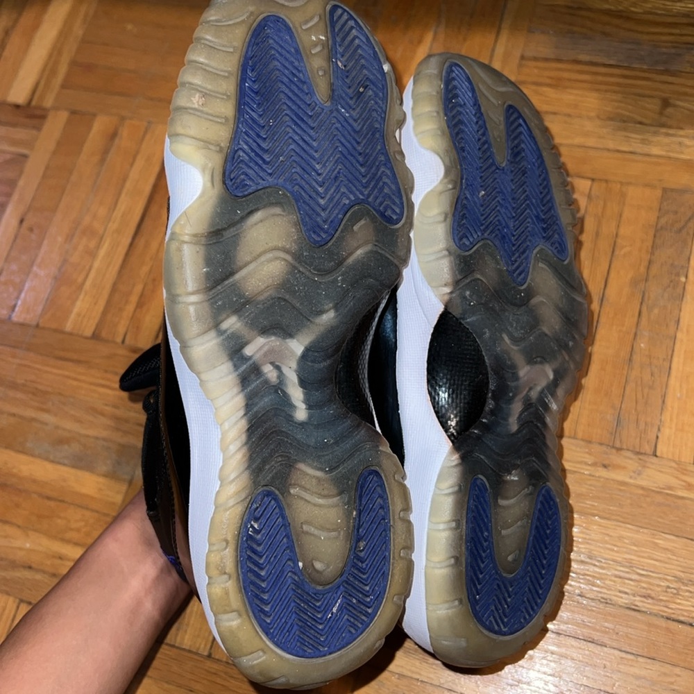 Jordan 11 Space Jam(2016) - Picture 6 of 7